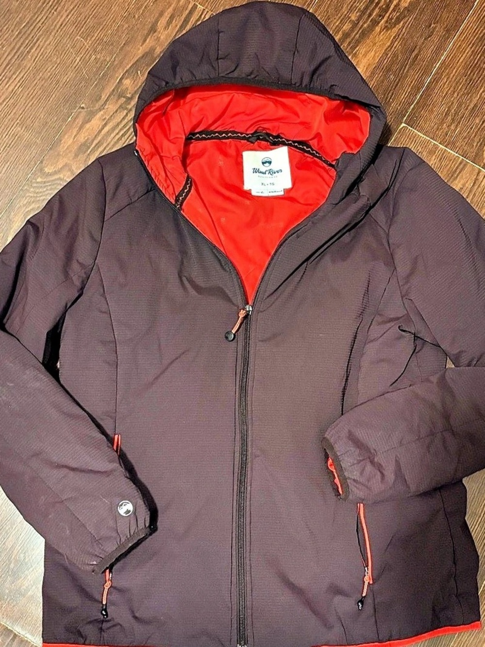 Wind River Women’s HD1 Element Jacket Red Lining Size XL